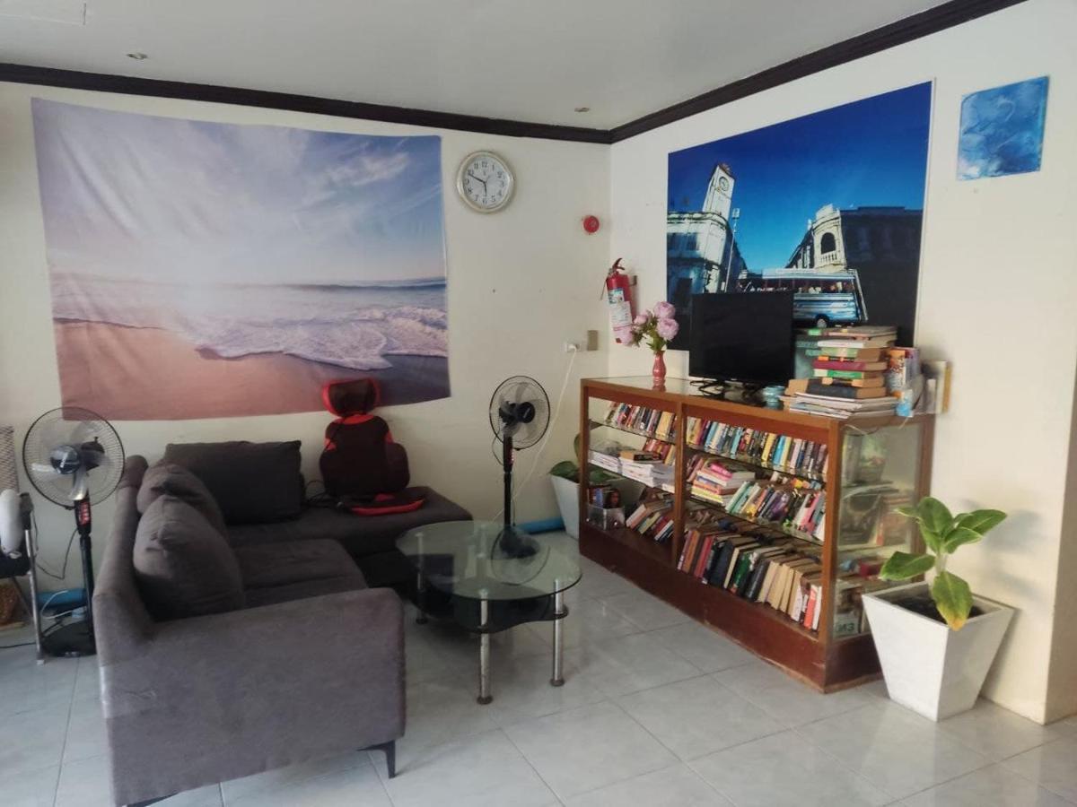Holidays House Karon Exterior foto