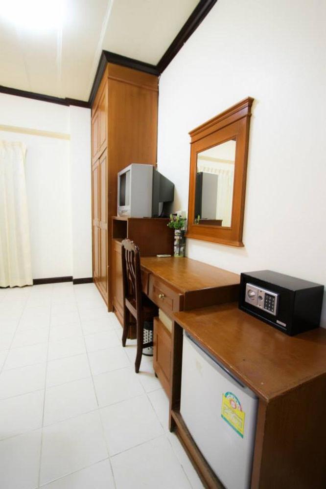 Holidays House Karon Exterior foto